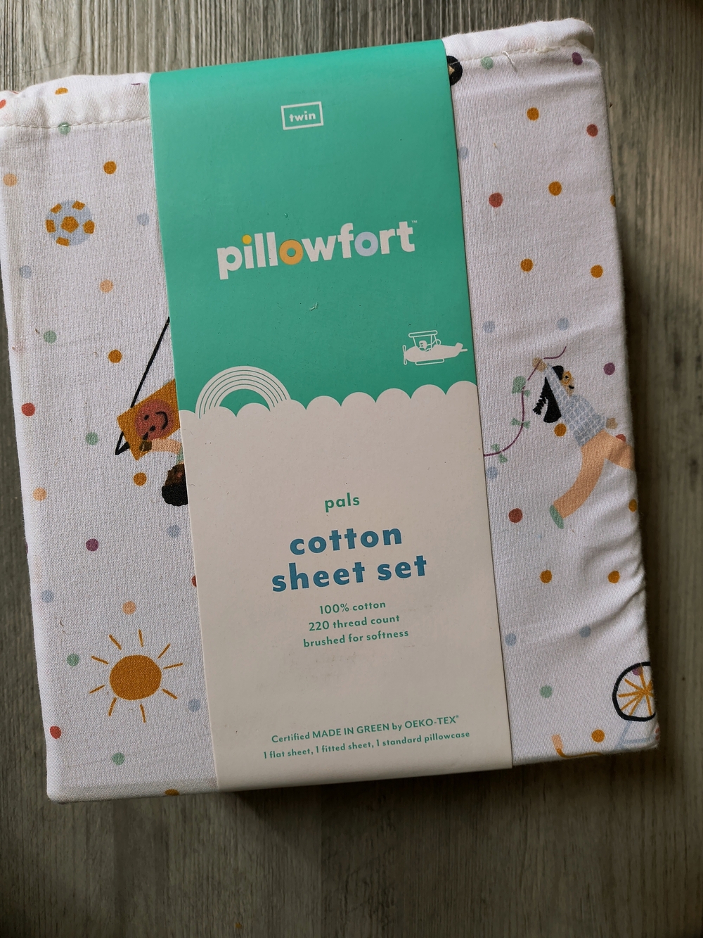 Pillowfort Pals Cotton Sheet Set - White with Multicolor Dots